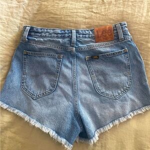 LEVI’s jean shorts